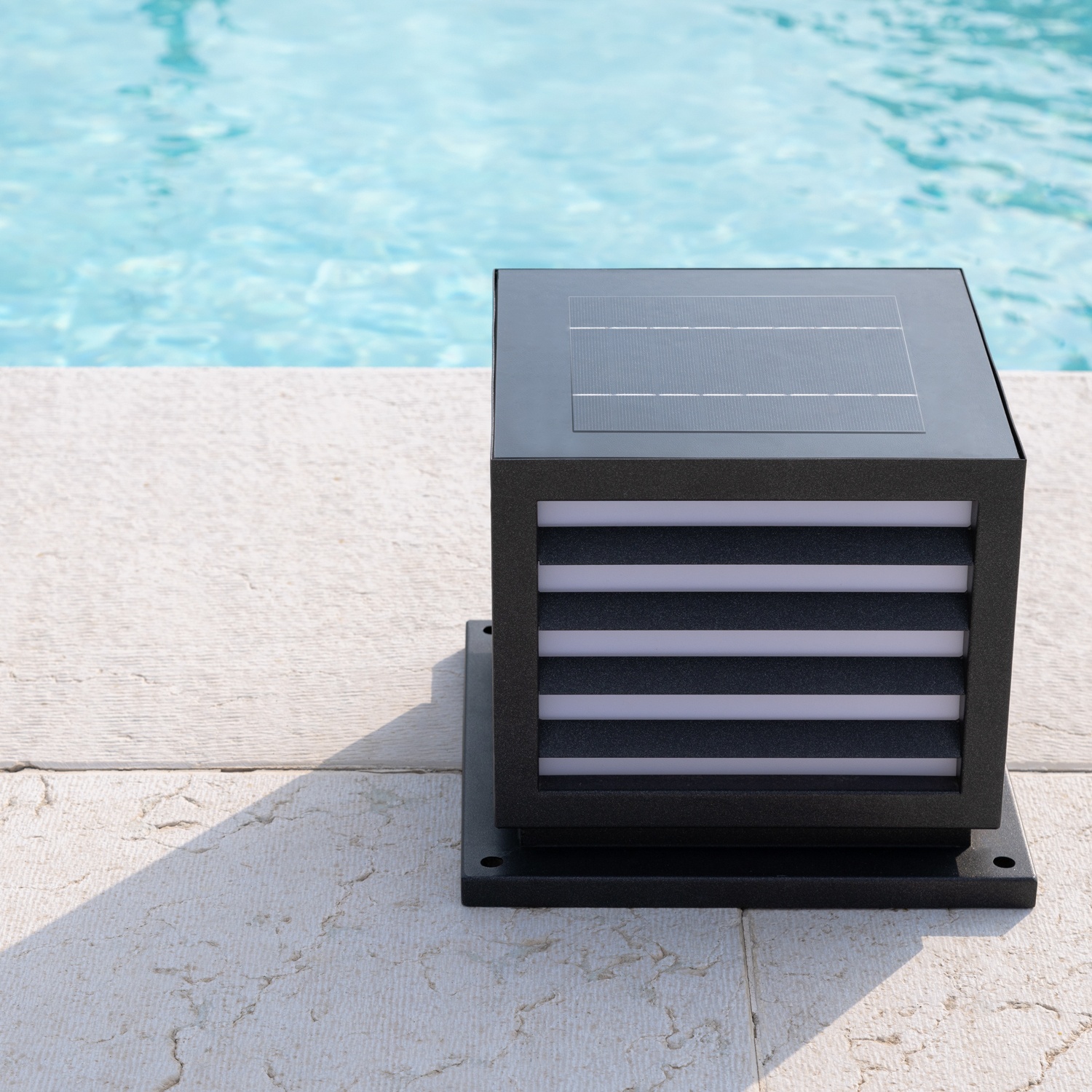 Solar QUB: Lámpara cubo - Descubra los Nuevos Focos de Suelo Solar QUB: Lámpara cubo - Descubra los Nuevos Focos de Suelo