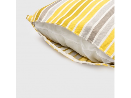 Marra: Cojín impermeable para exteriores con un suave acolchado | Maanta