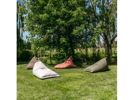 Randa XL: Bean Bag - Descubra los Nuevos Sillones de Exterior
