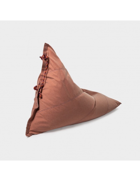 Randa: El Único asiento Puff con Diseño Radial para exteriores e interiores