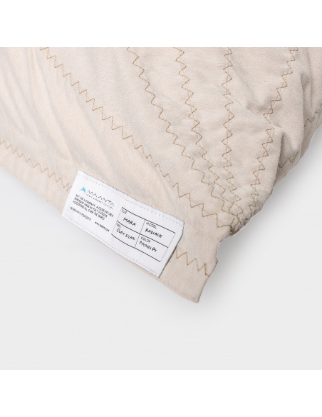 Randa: El Único asiento Puff con Diseño Radial para exteriores e interiores