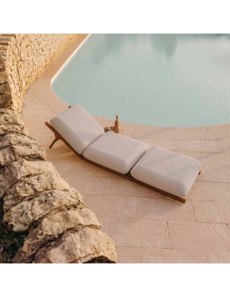 Tuga: Tumbona en Teka Diseño Náutico Único