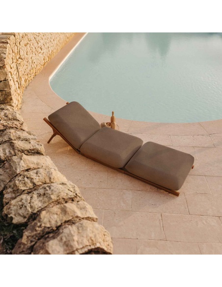 Tuga: Tumbona en Teka Diseño Náutico Único