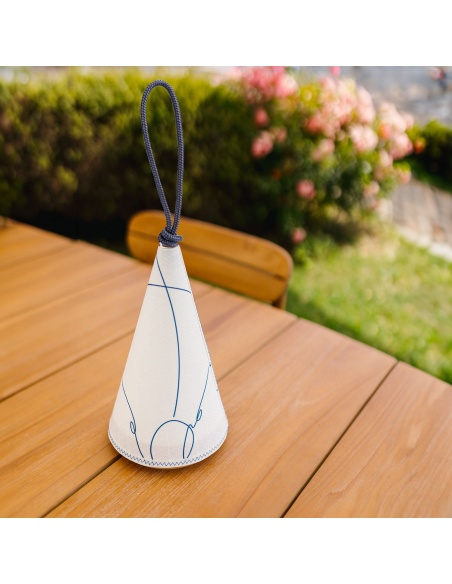 Lámpara Cala: Diseño Náutico, Luz Regulable, 143 Horas de Batería