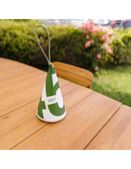 Lámpara Cala: Diseño Náutico, Luz Regulable, 143 Horas de Batería