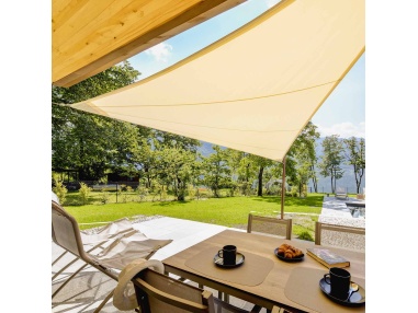 Solaria Impermeable: Nuestro Mejor Toldo Vela con Corte Radial Made in Italy
