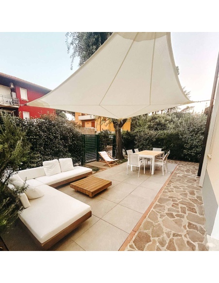 Solaria Impermeable - Reacondicionado - Como nuevo