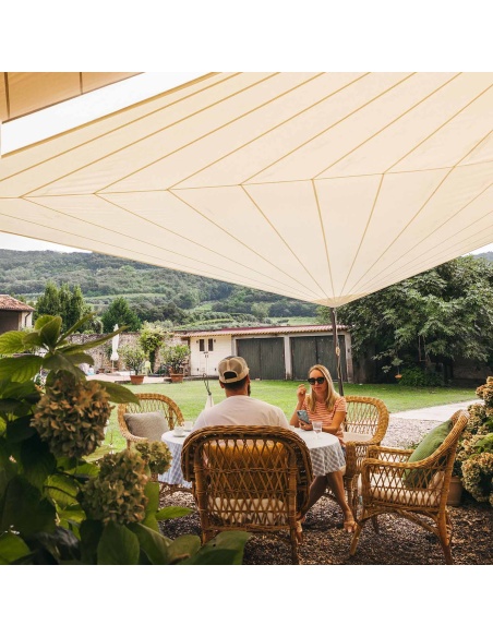 Solaria +Plus Primera Serie – Excelencia en Oferta Maanta