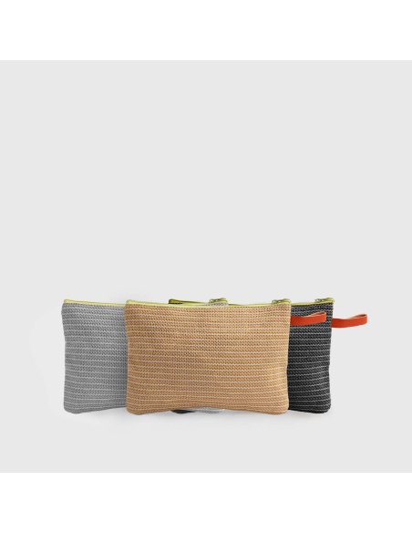 Bolso de mano de reciclaje: fabricado con tejido de toldos vela reciclados