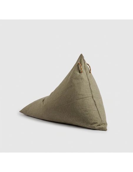 Thera: Puff Exterior Impermeable y Puff Diseño Italiano