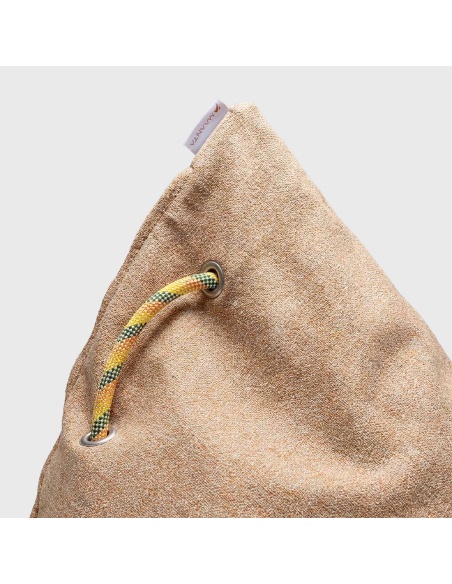 Thera: Puff Exterior Impermeable y Puff Diseño Italiano
