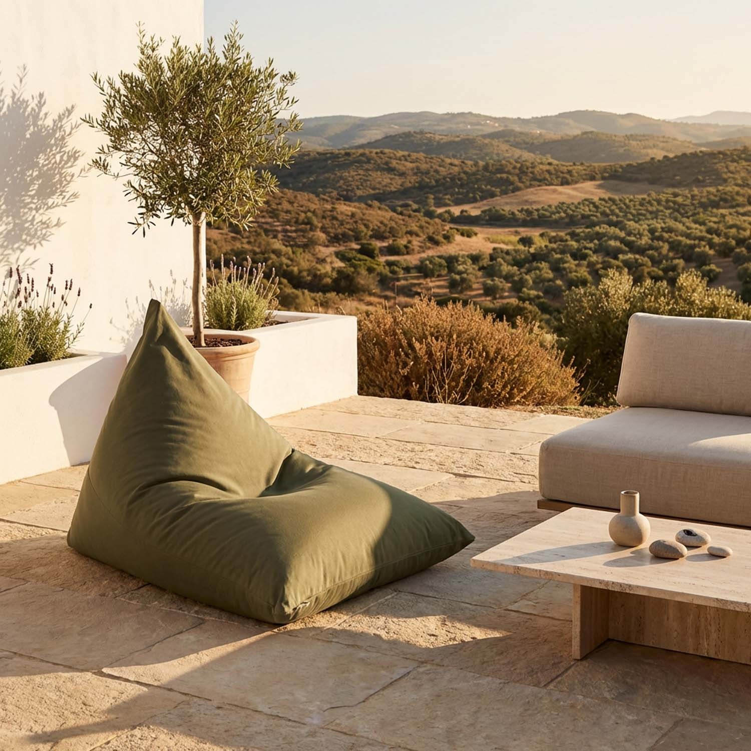 Thera: Puff Exterior Impermeable y Puff Diseño Italiano 2