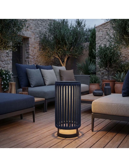 Filara: lámpara solar diseño para jardín y exterior moderno