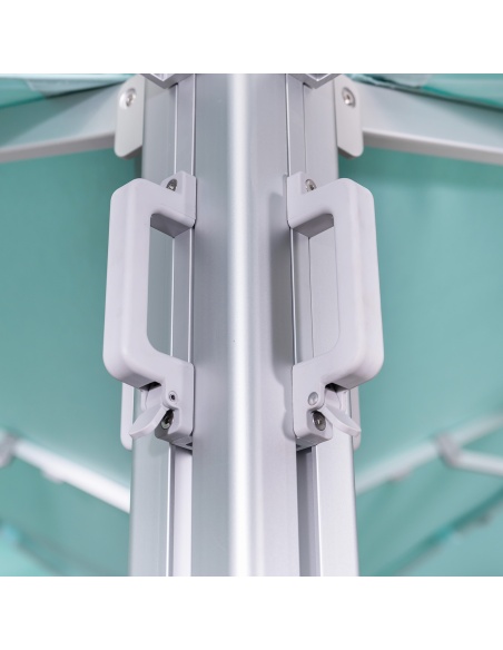 Cygnus Qadro: Parasol Cantilever con Cuatro Telas 6×6 m