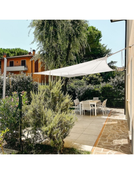 Solaria Impermeable: Nuestro Mejor Toldo Vela con Corte Radial Made in Italy