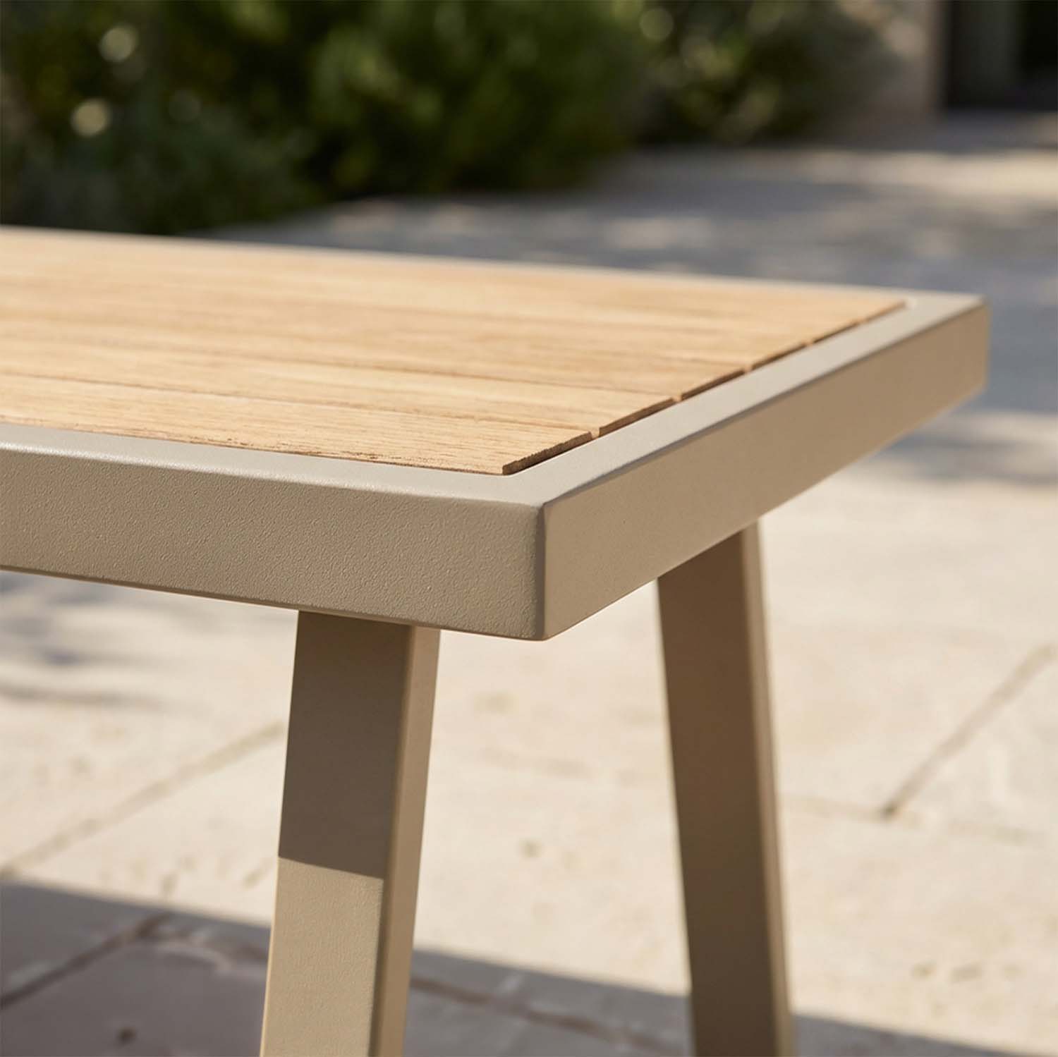 Inserti in Iroko massello