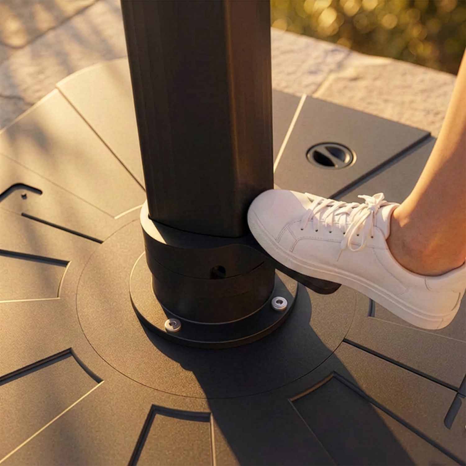 Rotación 360° con pedal