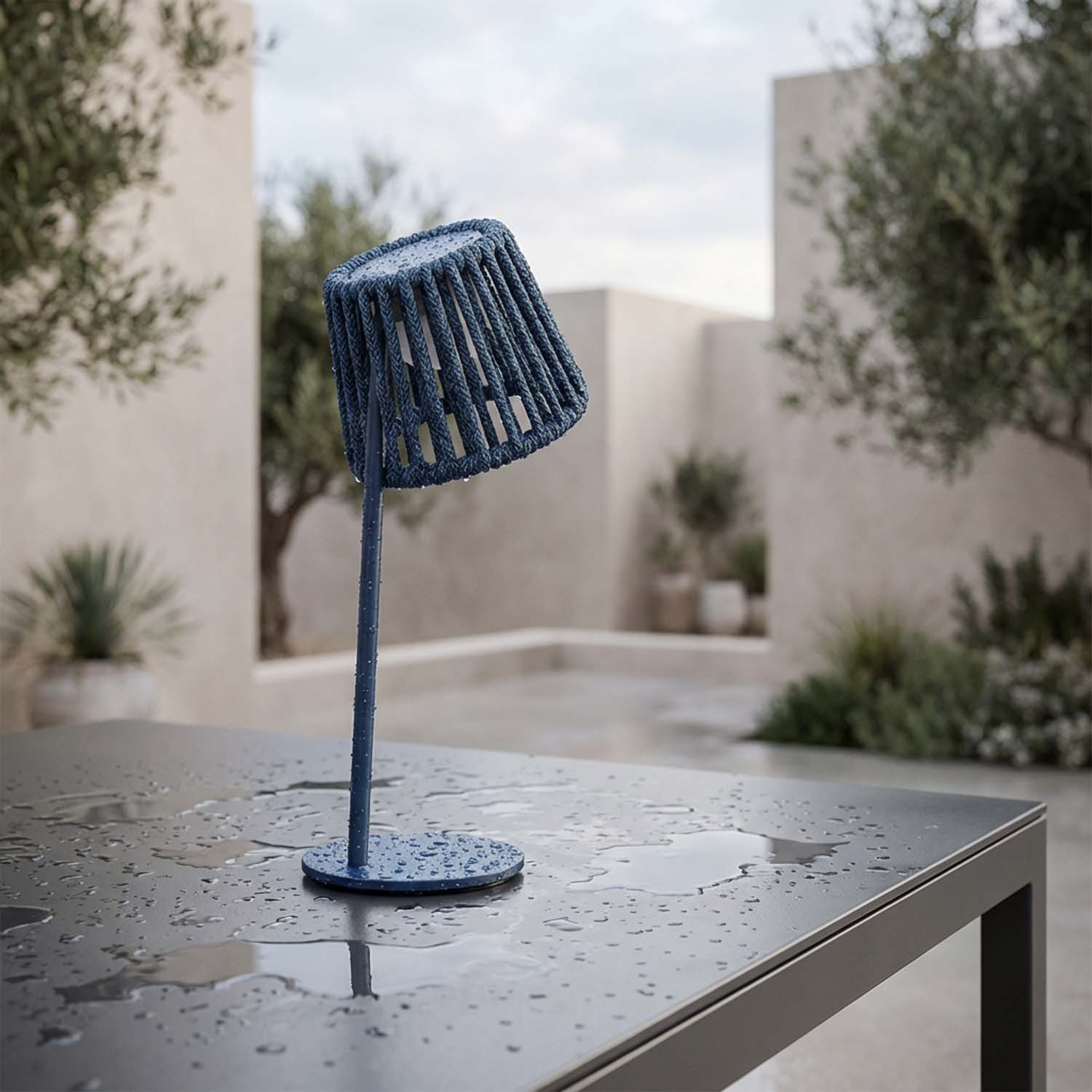 Resistente a salpicaduras IP44